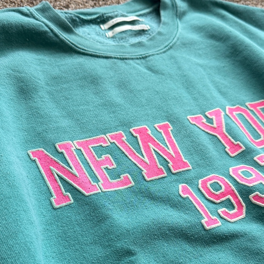 Anthropologie Teal Sweatshirt with Pink 'New York 1997' - Picture 4 of 7